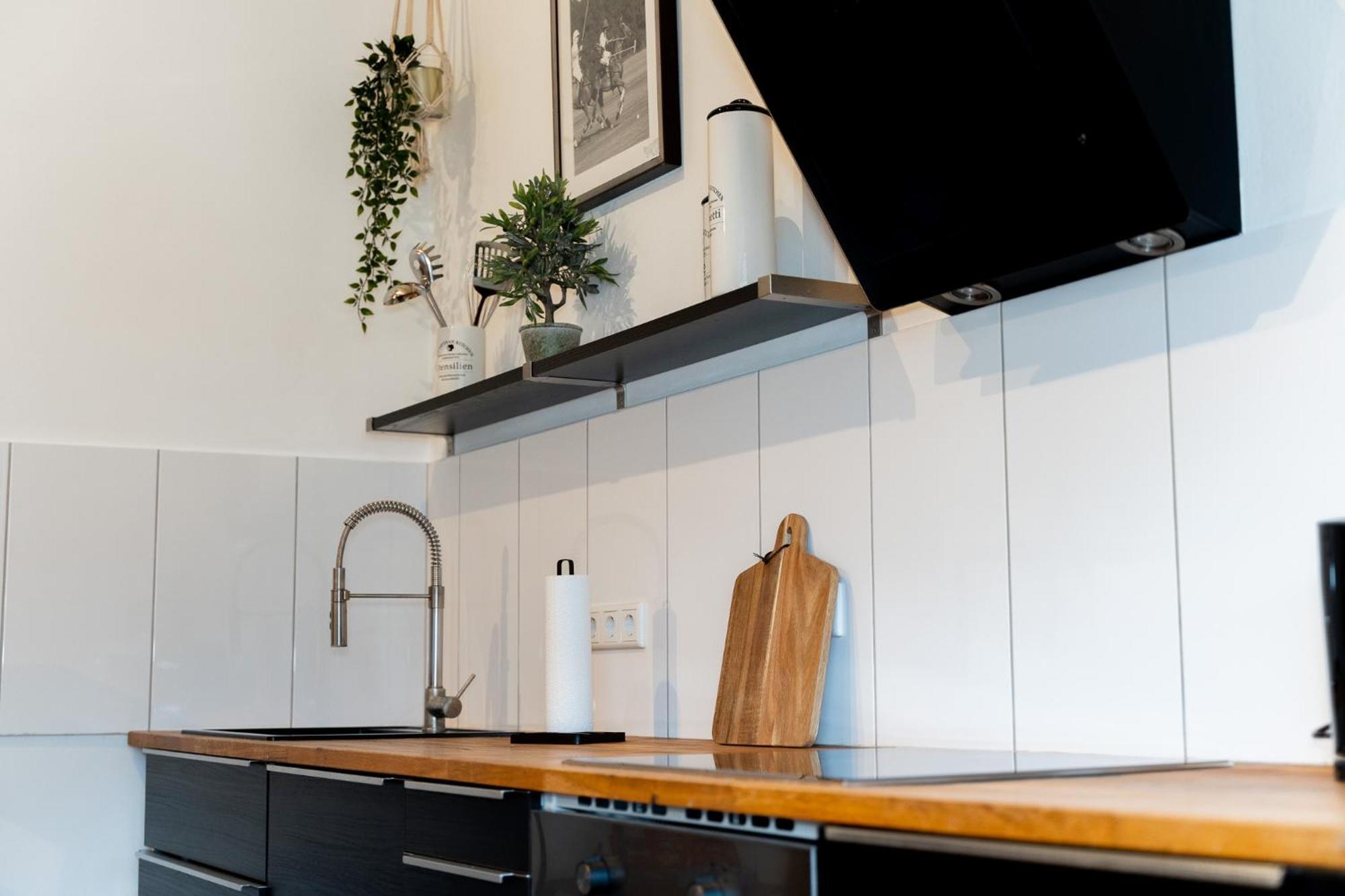 Moderne Apartments City Stadtnah -Junik Apartments Duisburg Room photo